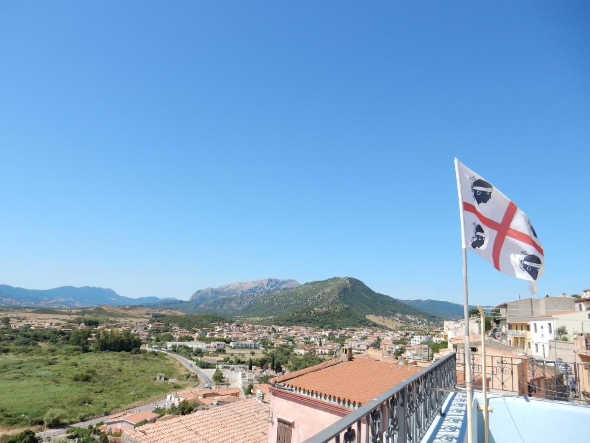 B&B Eleonora D'Arborea, Centro Storico Posada  Eksteriør bilde