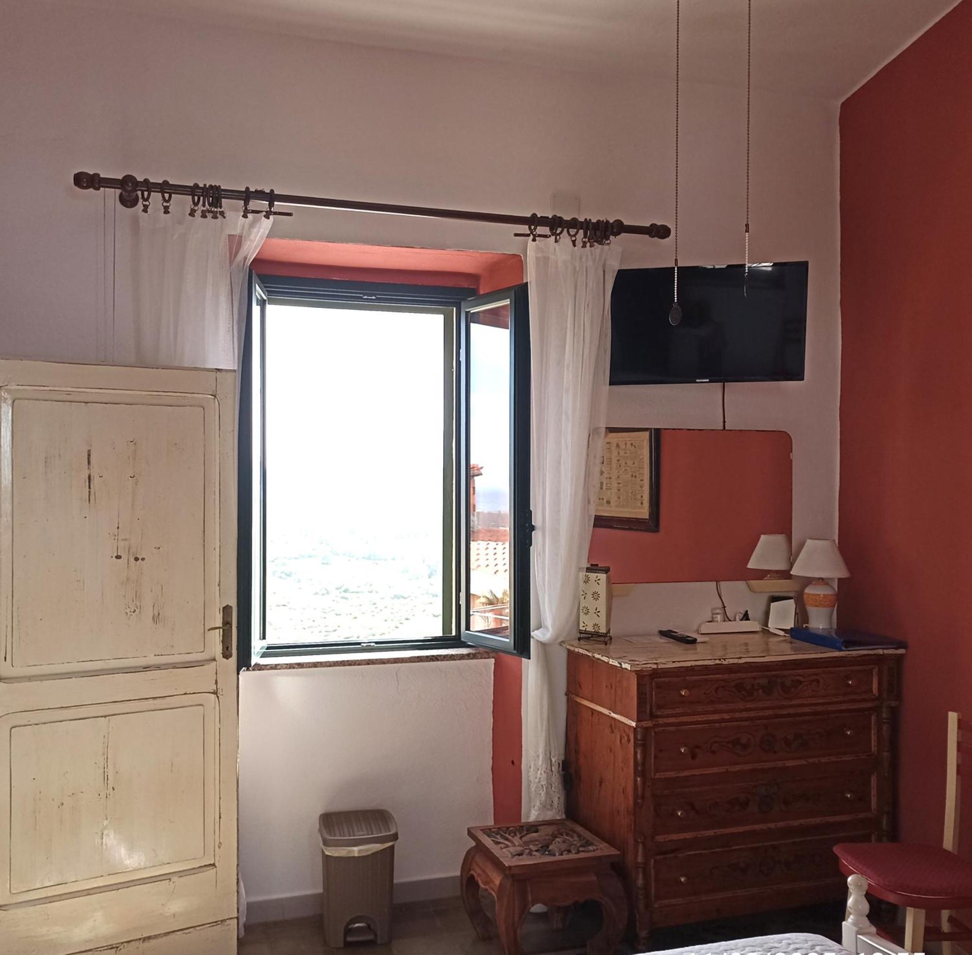 B&B Eleonora D'Arborea, Centro Storico Posada  Eksteriør bilde